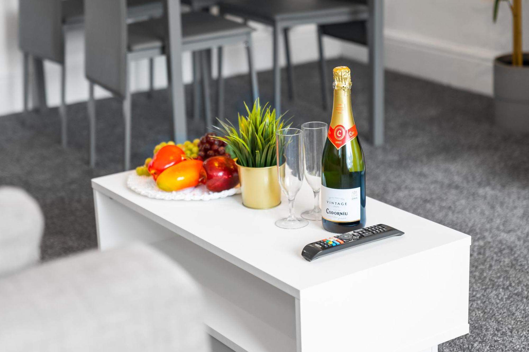 Harborne 2 Bedroom House - Parking - Smart Tv - Wifi - 62W Birmingham Eksteriør billede